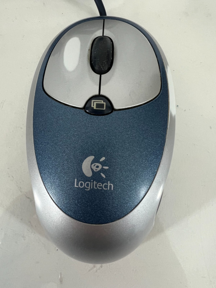 Logitech Click! Optical Mouse USB | Model: M-BQ85