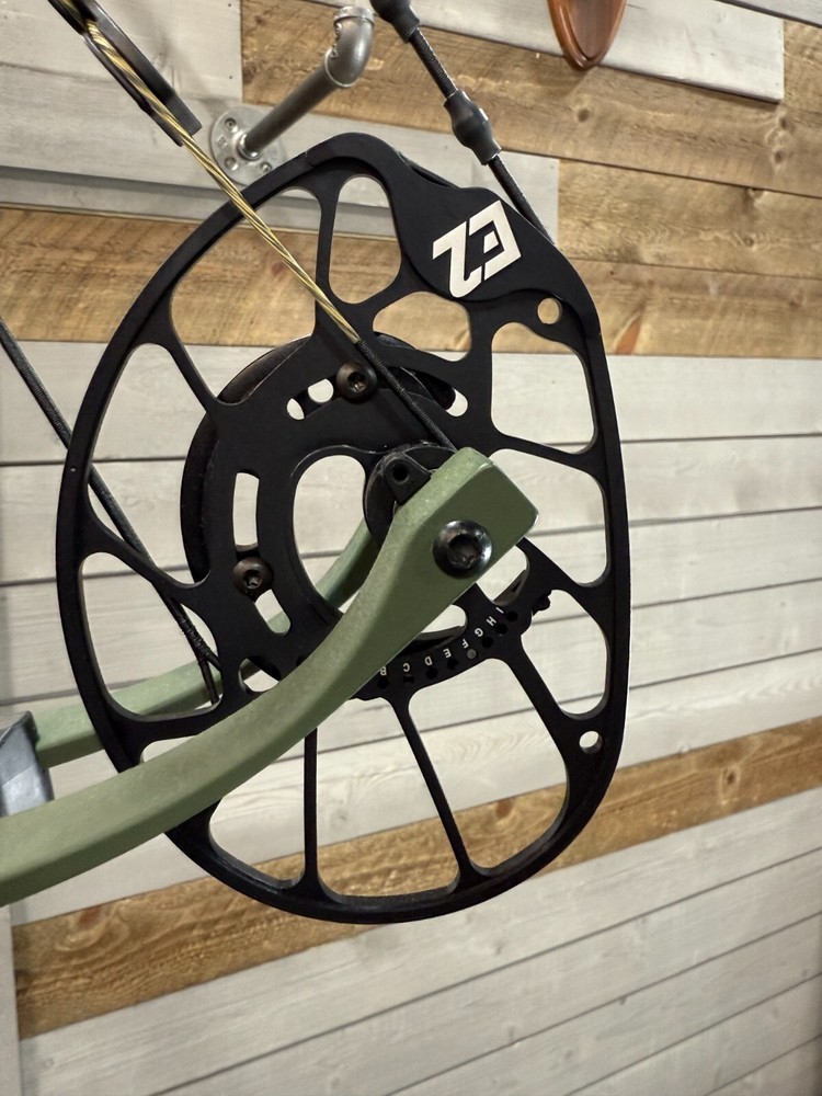 PSE Fortis 30 E2 RH 70# Green