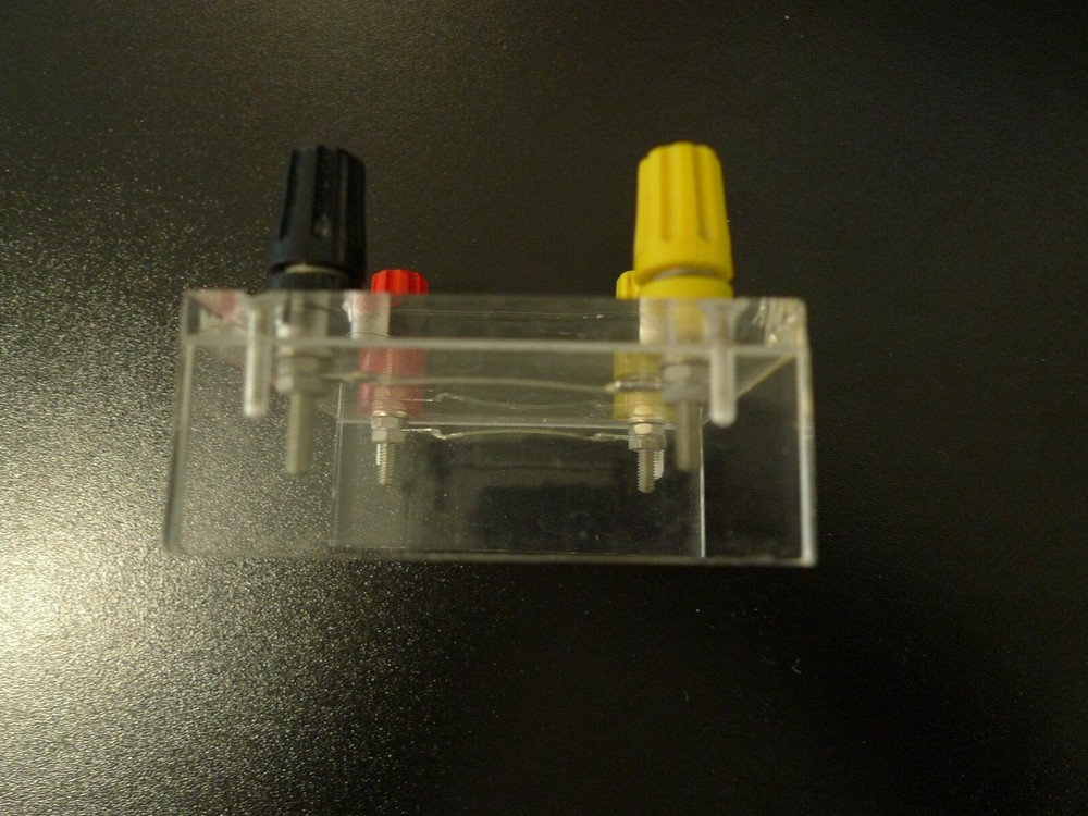 Terminal Sockets 4MM Irwin Perspex Block Electronics Physics Lab Apparatus