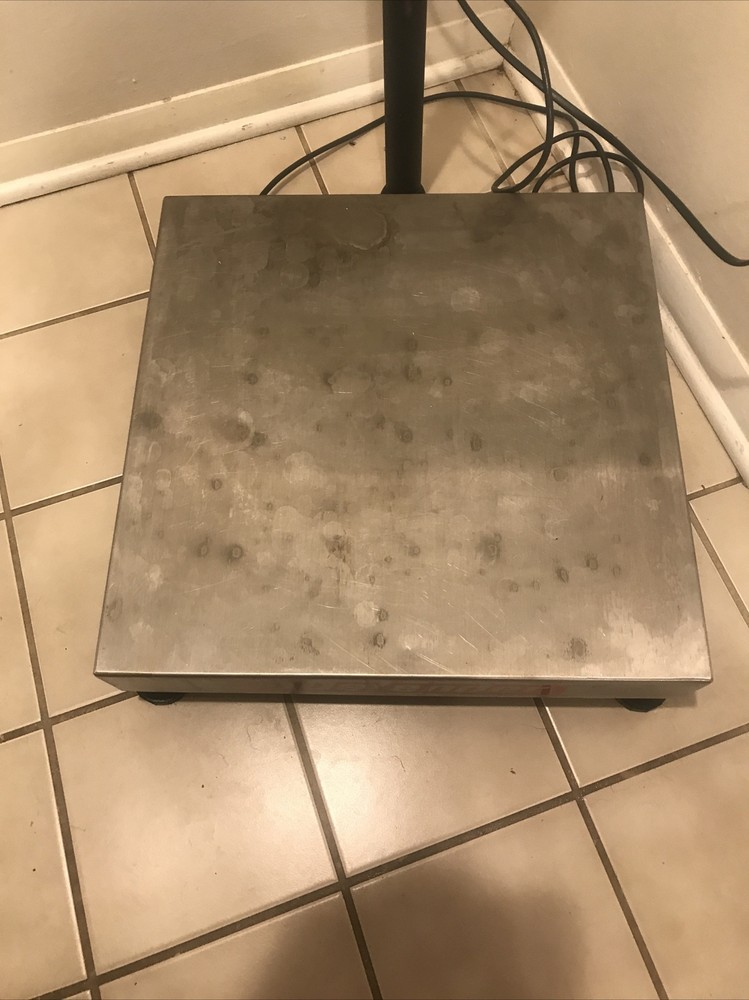 Ohaus Defender 5000 250Lb x .02Lb Scale D100QLUS