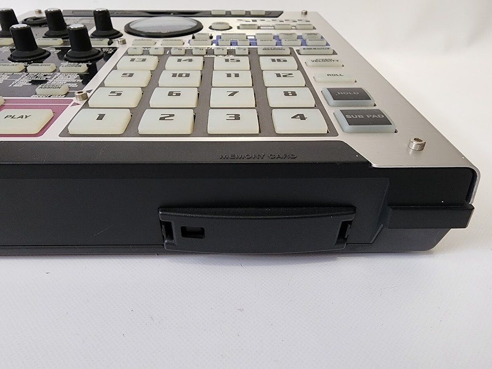 Roland SP-555 Creative Sampler with Performance Effects