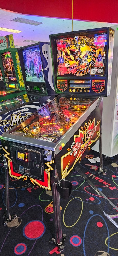 Black Knight 2000 Pinball by Williams - 2073