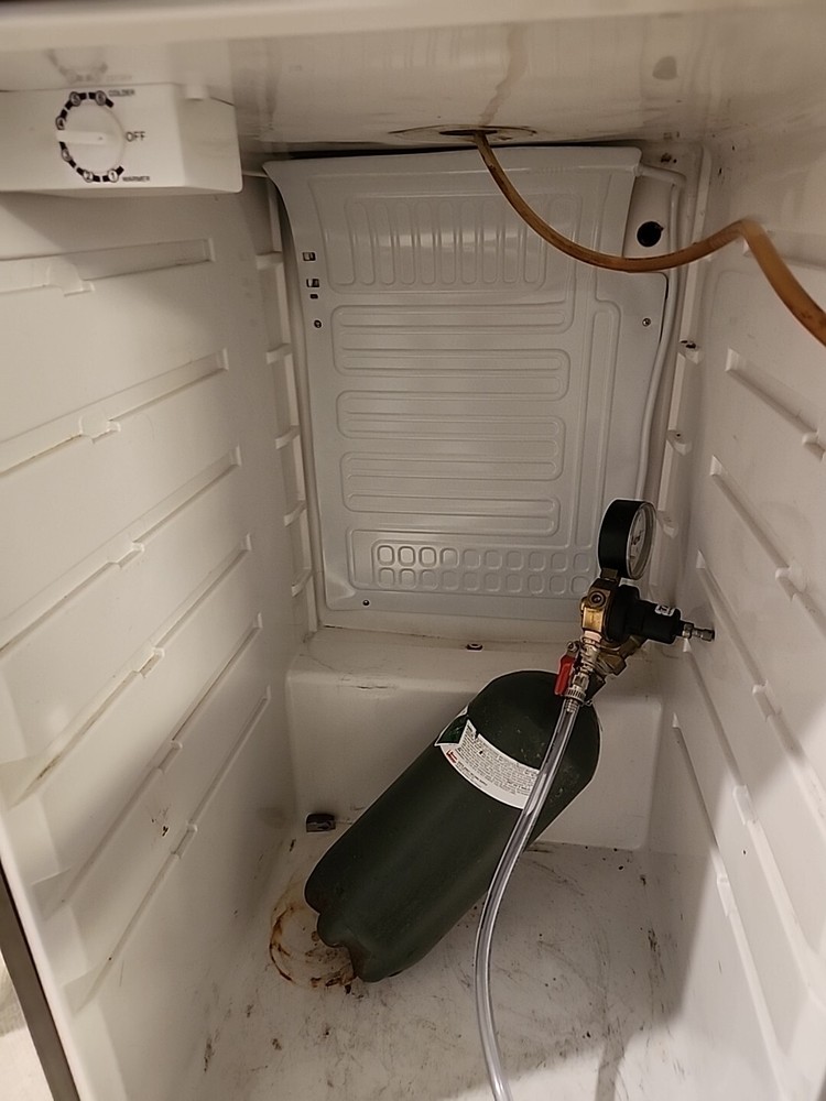 Edgestar BR2000SS Single Tap Kegerator