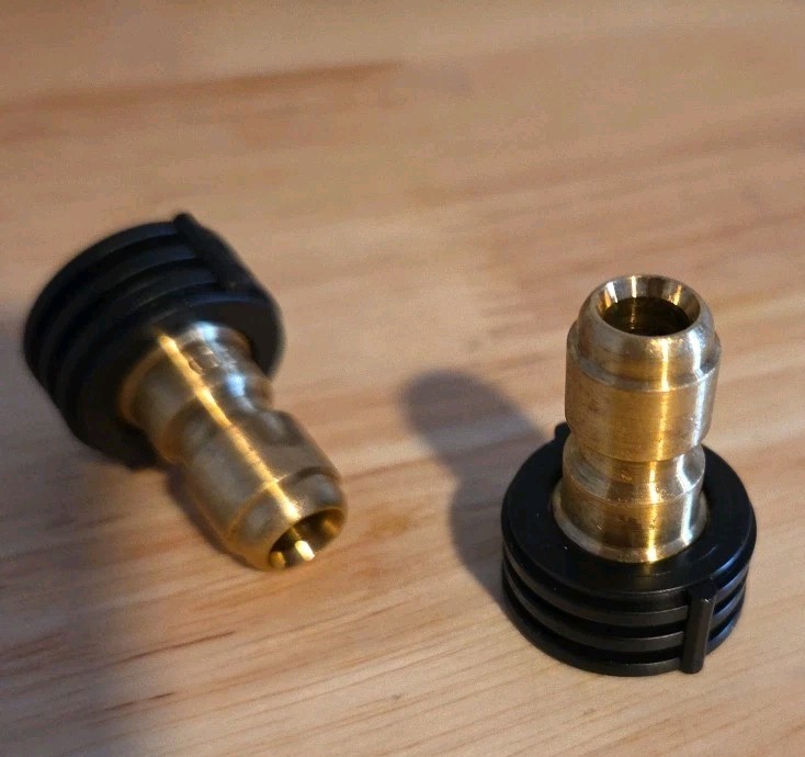 Spraying Systems 9000S2540 Black Quick-Connect Nozzle 1/4" Angle 15° 4000psi 2pc