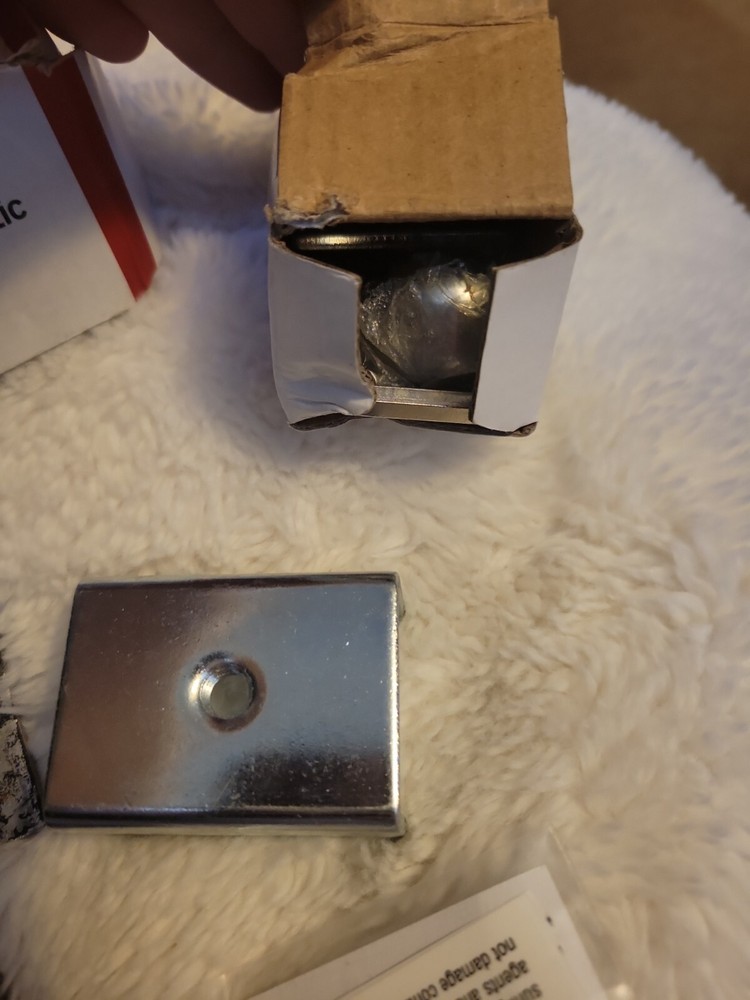 RCI 8360 MULTIMAG 8 Series Electromagnetic Locks