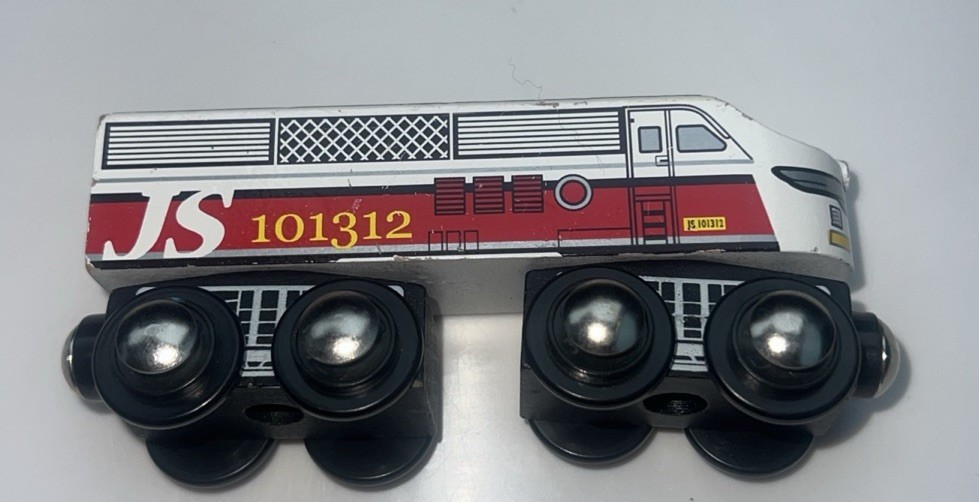 JS 101312 Wood Train Engine Toy