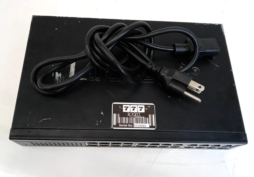 LINKSYS 24 PORT 10/100 ETHER SWITCH EF4124