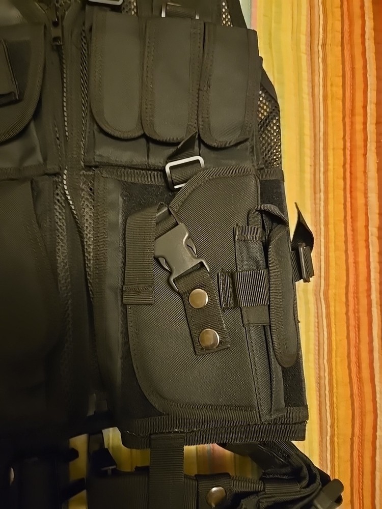 Black Tactical Vest NEW!!!