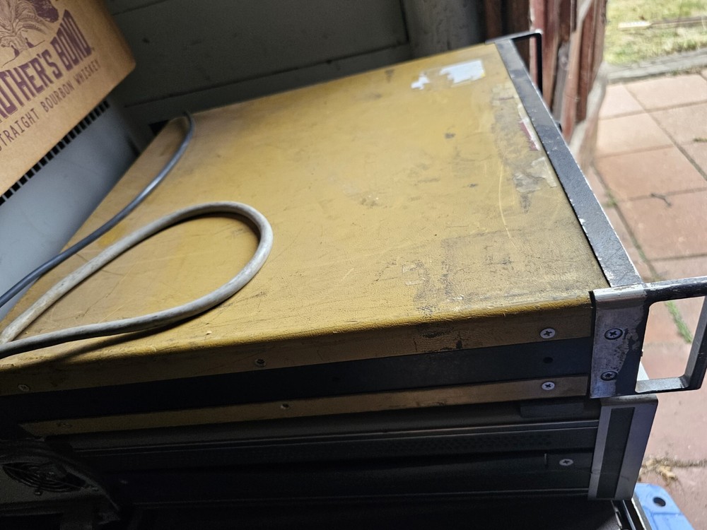 SYSTRON DONNER MODEL 6054B FREQUENCY COUNTER