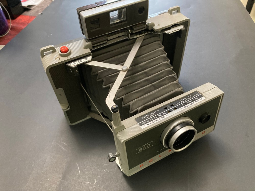 Polaroid Land 340 Instant Camera-Tested and Working