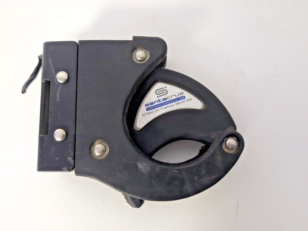 SANTA CRUZ GUN LOCK