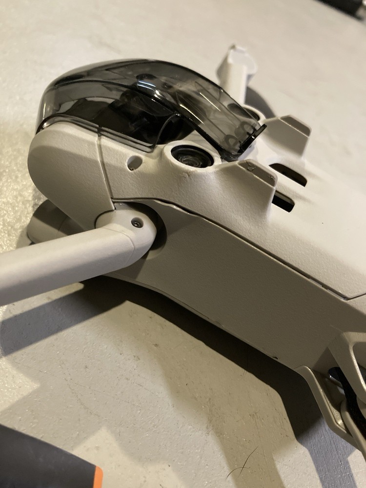 **DAMAGED** DJI Mini 3 Pro Fly More Combo