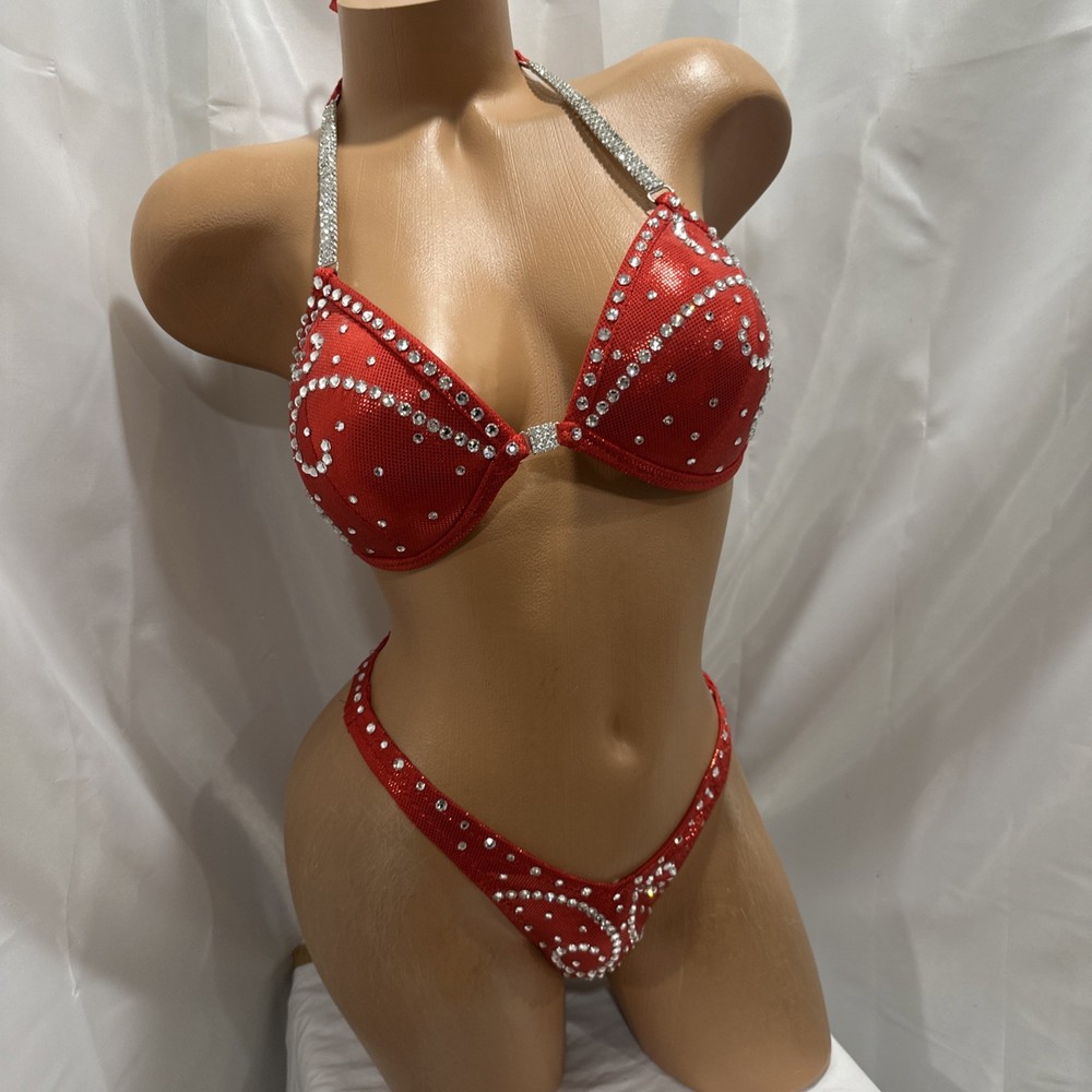 Figure suit Ref 34D CUP SIZE Small Bottom