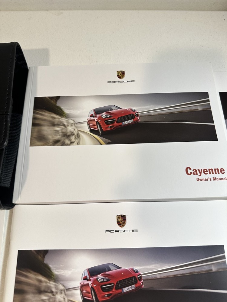 2014 Porsche Cayenne Owner's Manual Set