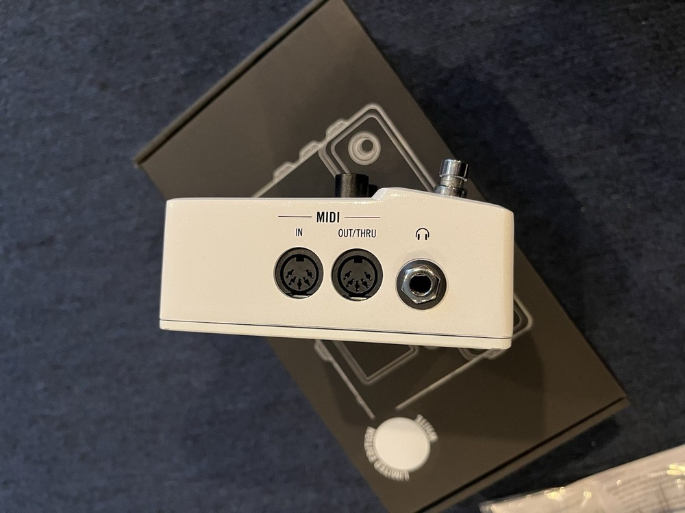 Line 6 HX Stomp Guitar Multieffects Floor Processor