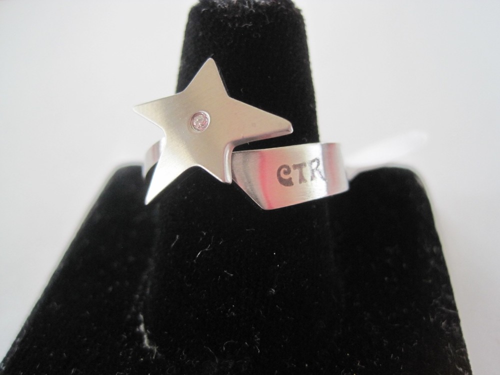 Star CTR Ring Size 8 New in Package