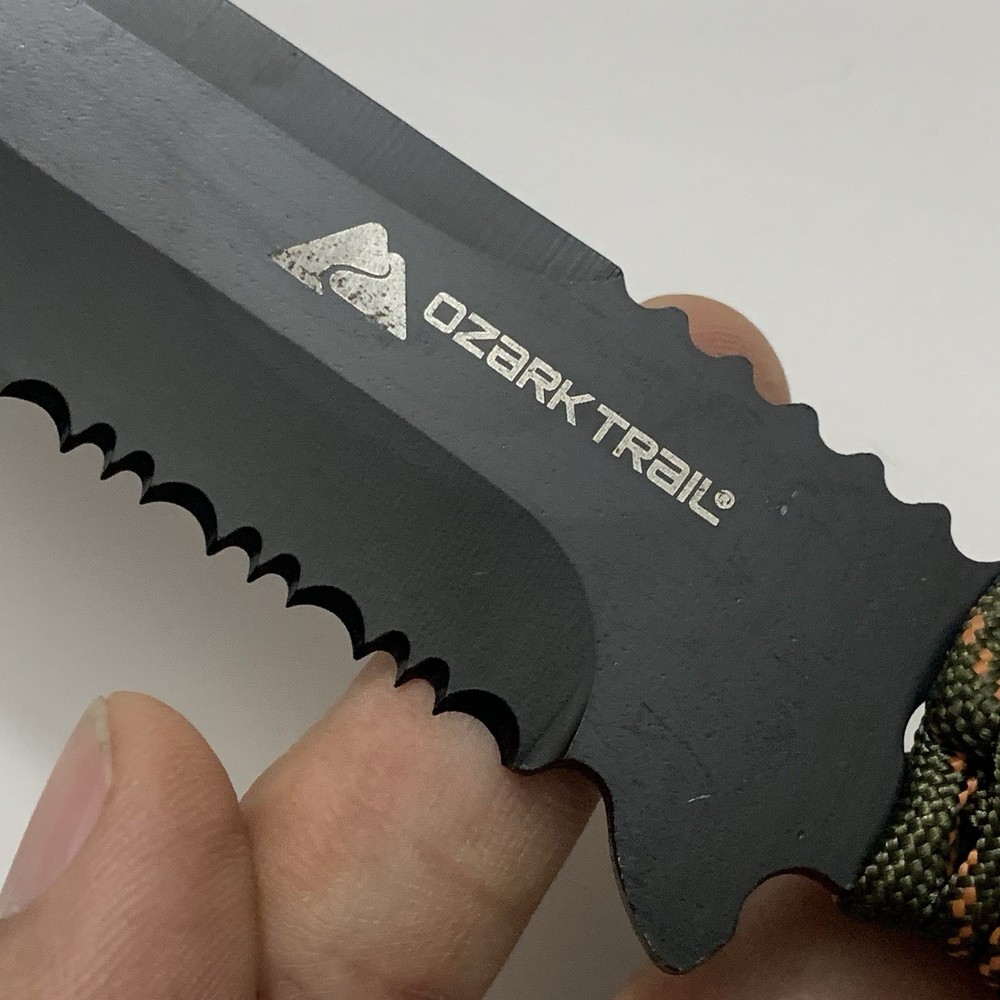 AWESOME Ozark trail Camping Knife w/Sheath