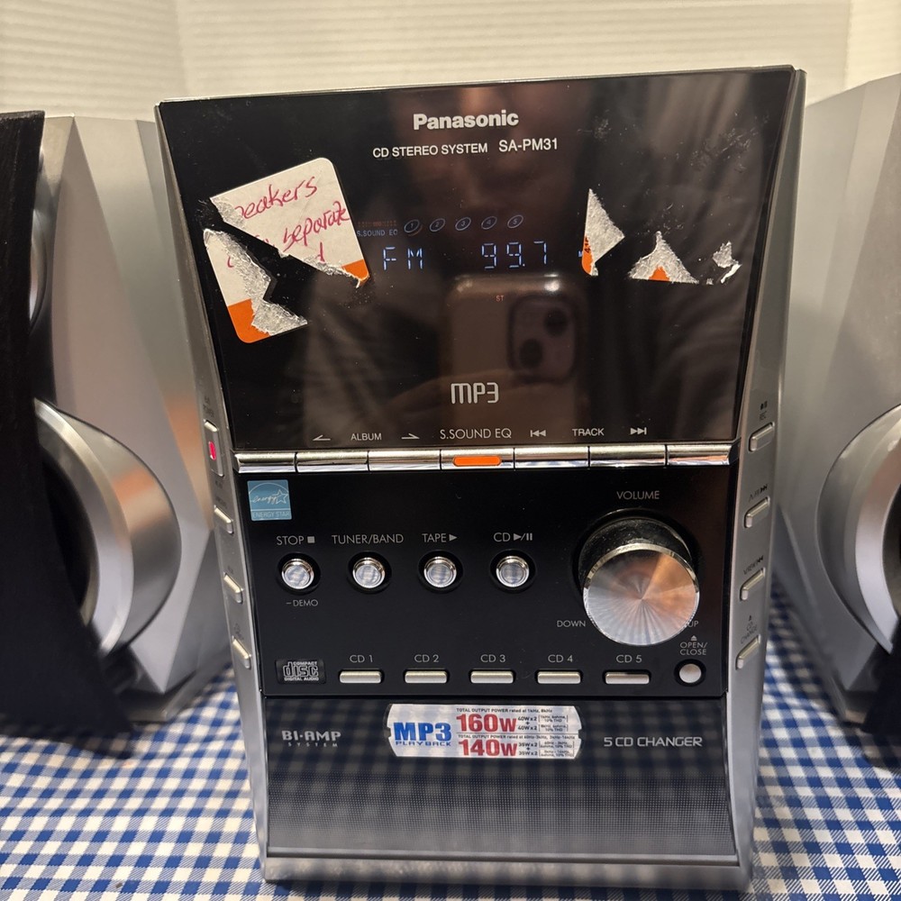 PANASONIC CD STEREO SYSTEM SA-PM31 - 5 CD CHANGER - CASSETTE - MP3, See Pics!!