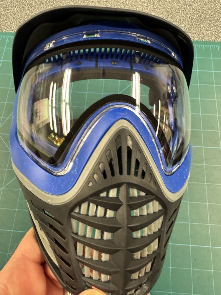 Virtue VIO goggle. 100% complete. Rare!