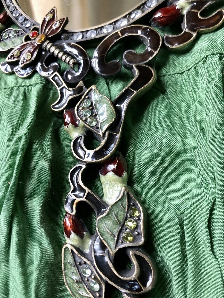 Handheld Vintage jeweled Seeking Mirror