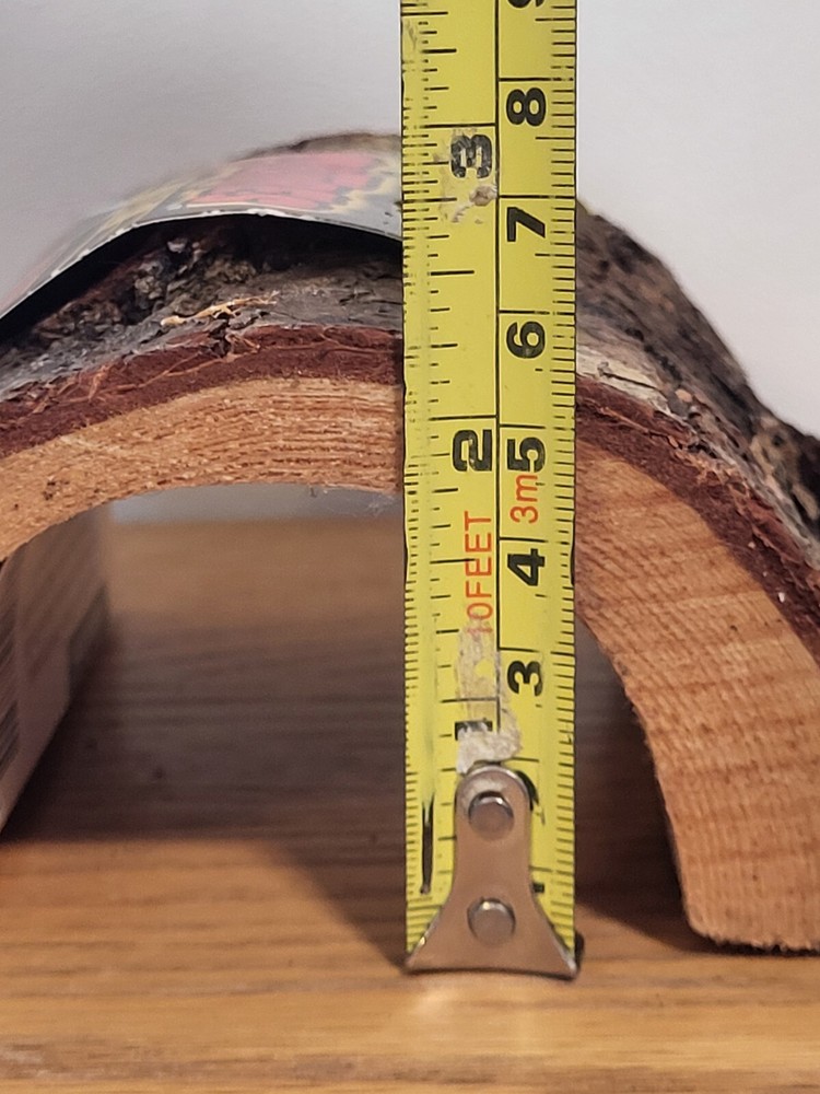 Creatures Cave Medium Half Log Shelter