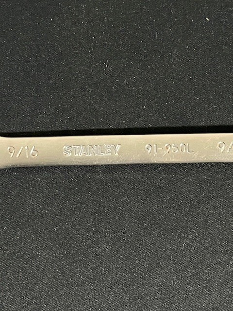 Stanley 9/16" combination Wrench #91-950L