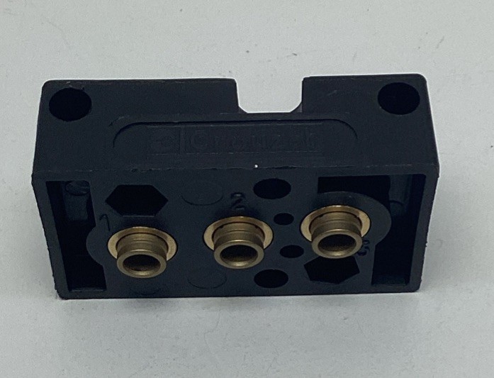 Crouzet 81532001 Pneumatic Panel Mount Sub-Base