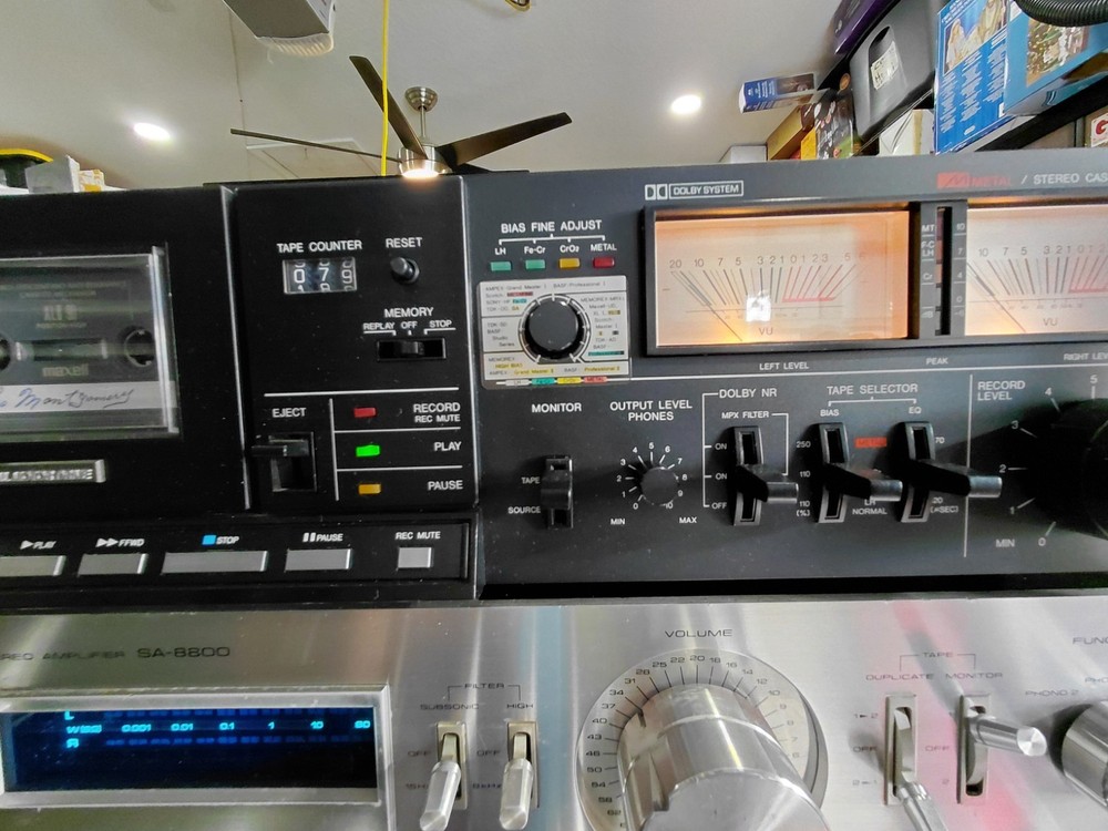 AIWA M700B 3 HEAD STEREO CASSETTE DECK