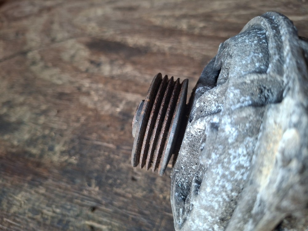 BMW R850R - Alternator Generator