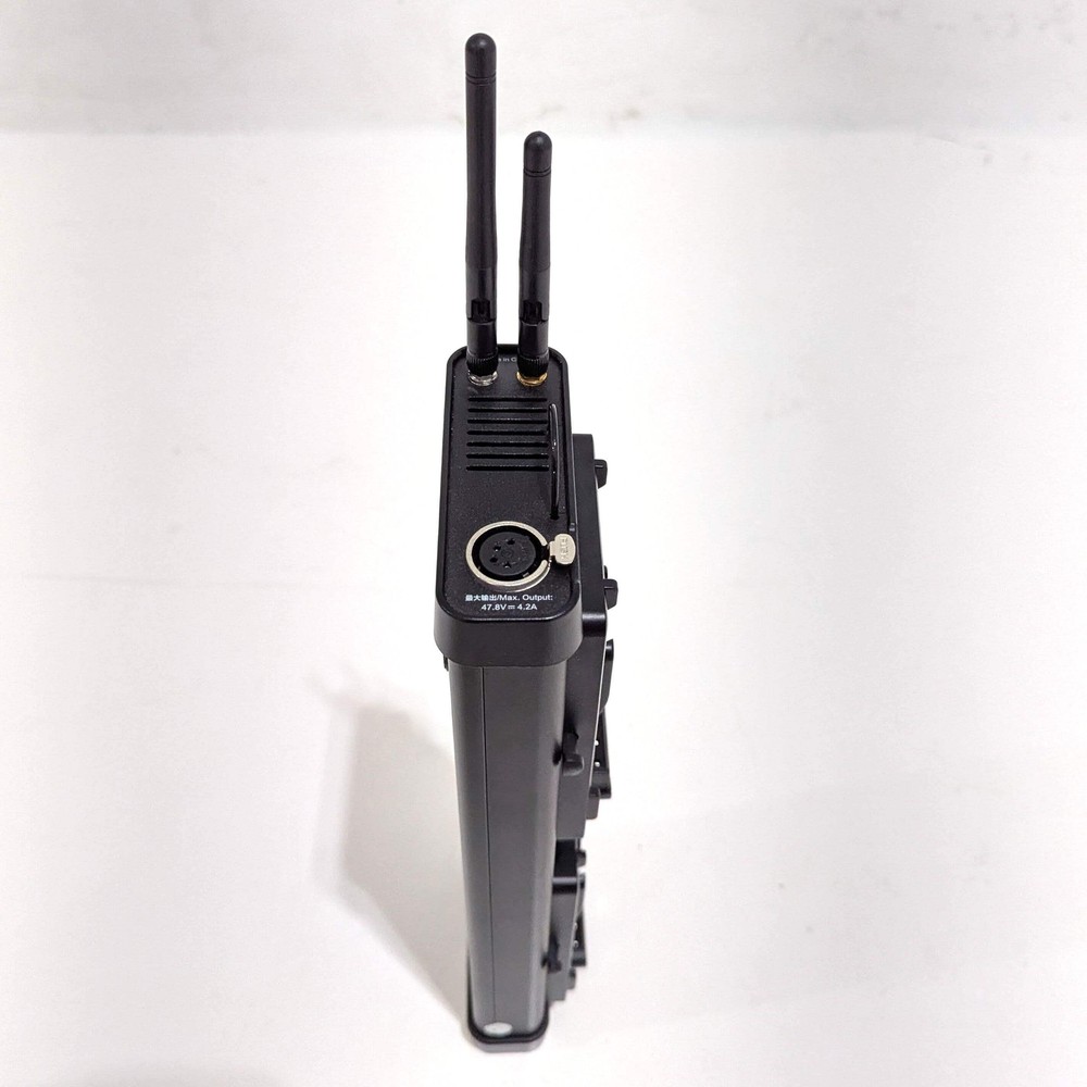 * OPEN BOX EXCELLENT * Godox VL200 LED Video Light