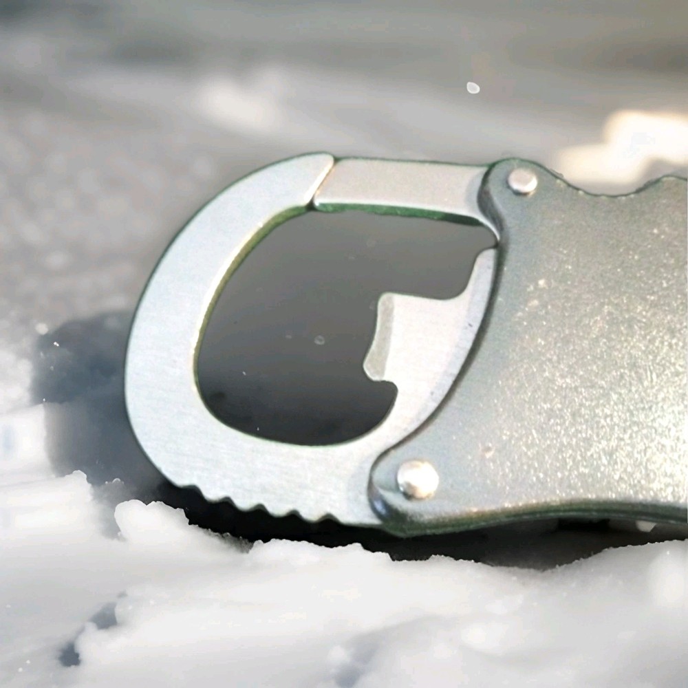 Marathon Adv Multi-tool, Knife, Light ( No Battery) Belt Clip