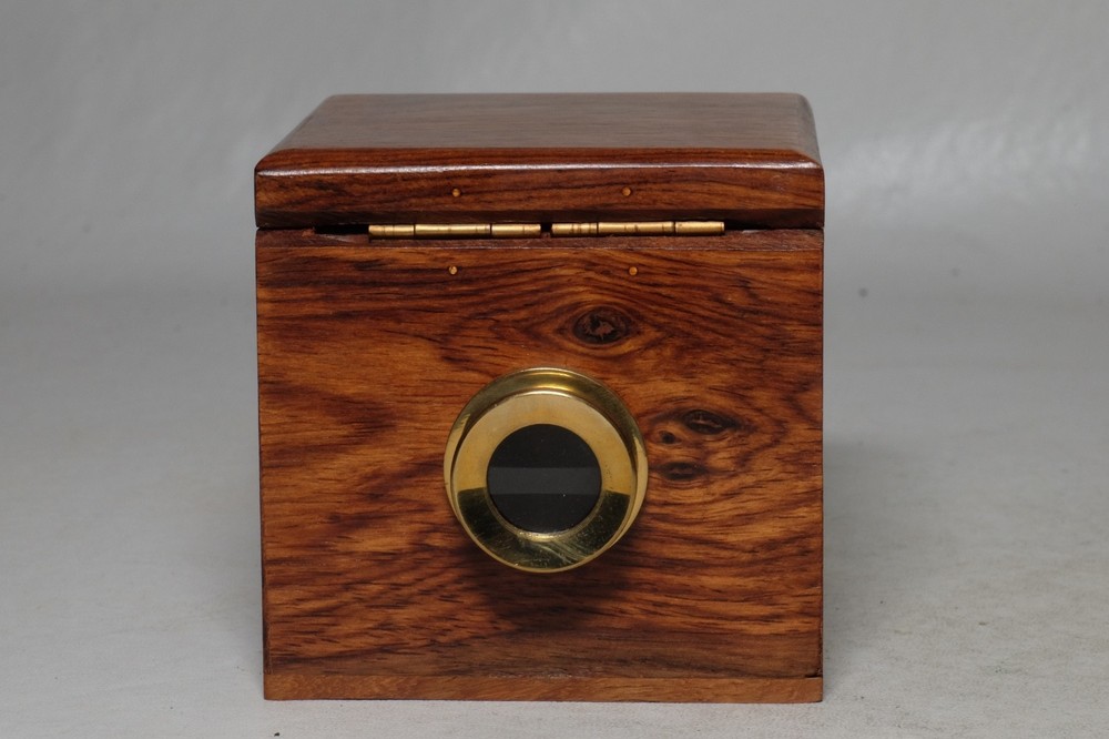 Niepce REPLICA Camera
