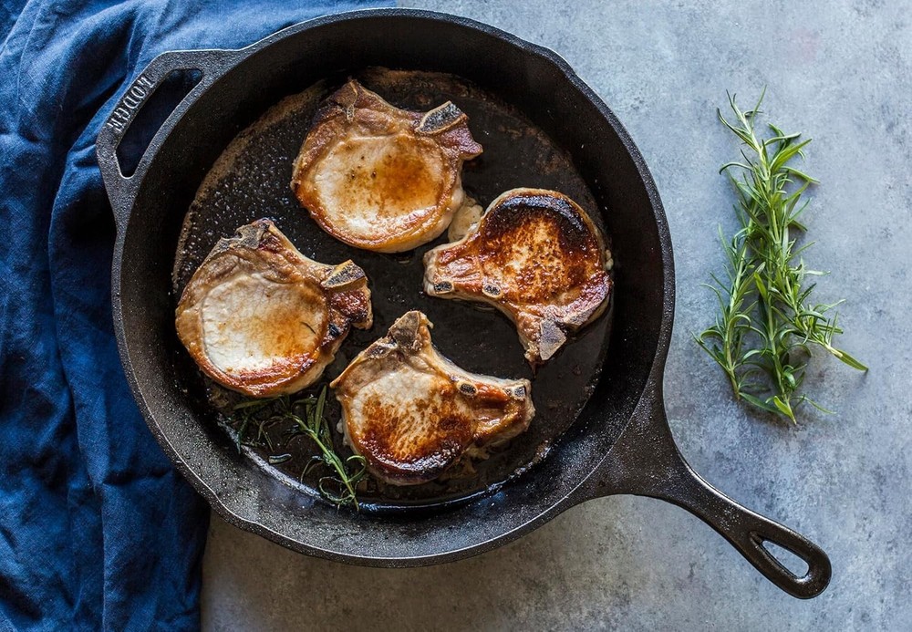 Lodge 12" Cast Iron Skillet