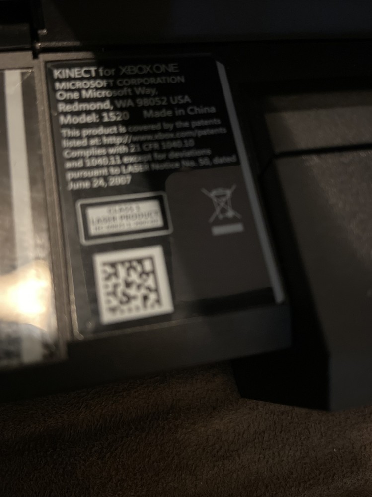 Official Microsoft Xbox One Kinect Motion Sensor Bar! ~ Works Great! Fast Ship!