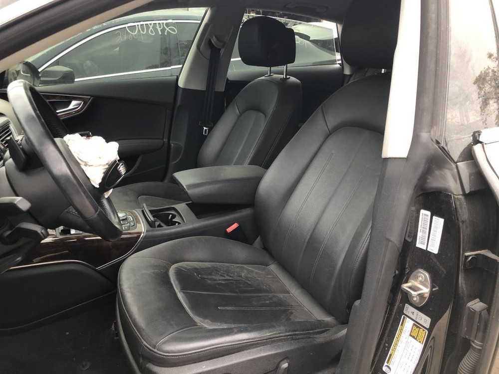 2012-2015 AUDI A7 Multimedia CD SD Card Player Control Unit (dash mtd) 907747