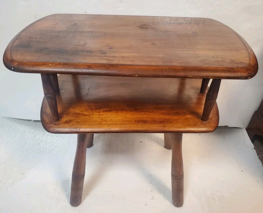 Vintage American Maple 2 Tier Accent Side Table