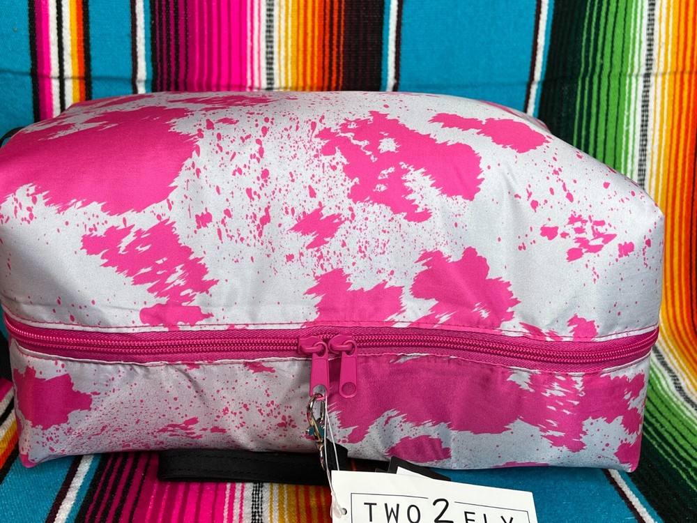 COW ~ MAKEUP/TOILETRY ~ BAG