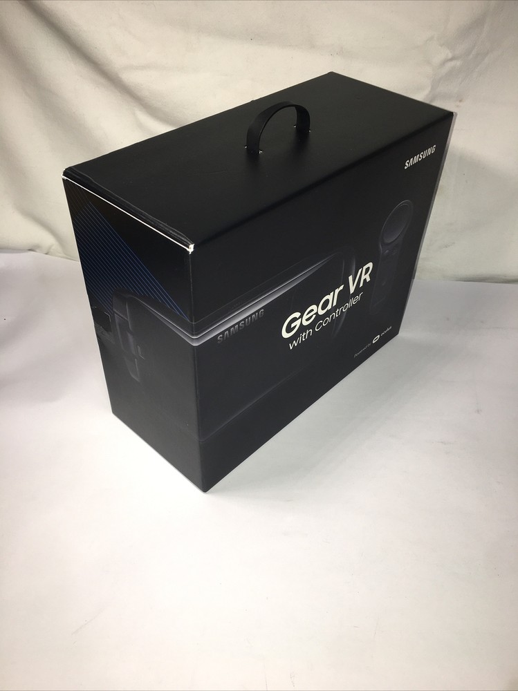 Samsung Gear VR Powered Oculus VR Headset w/Controller SM-R324