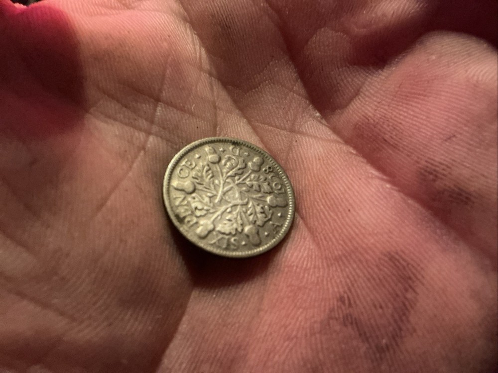 SIXPENCE A-1928-D