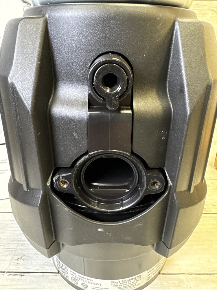 Garbage Disposal InSinkErator Power 900 Continuous feed 3/4 HP