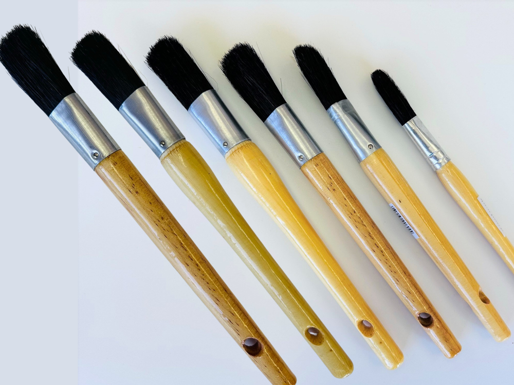 Magnolia Brush - Oval Sash Brush