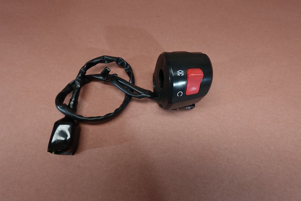 2013-2017 Kawasaki Ninja 300 EX300 Right Handlebar Stop Start Kill Switch