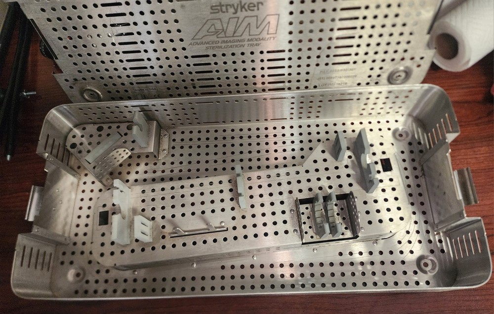 Stryker AIM Endoscopy Sterilization Tray 233-032-301