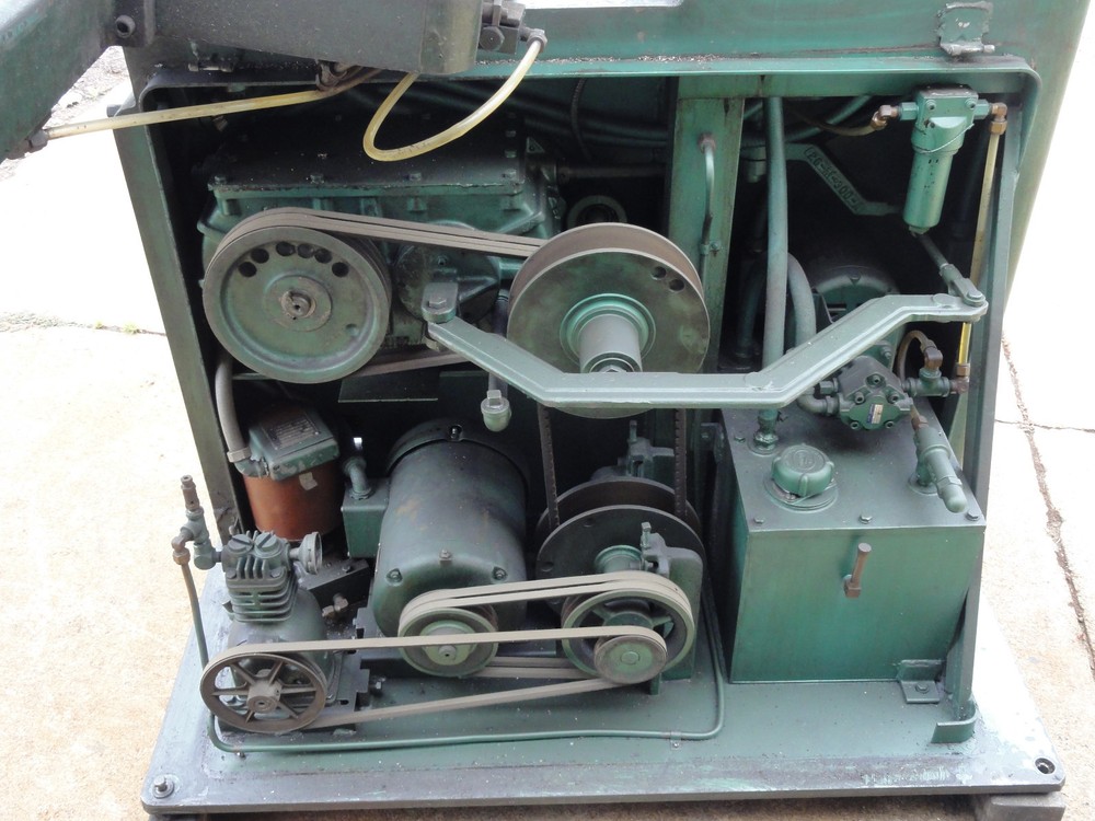 20'' Vertical Powermatic Bandsaw