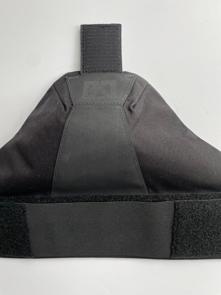 SAFARILAND/AARDVARK Structured Upper Arm/Bicep Protector 2 Piece Black W/Strap
