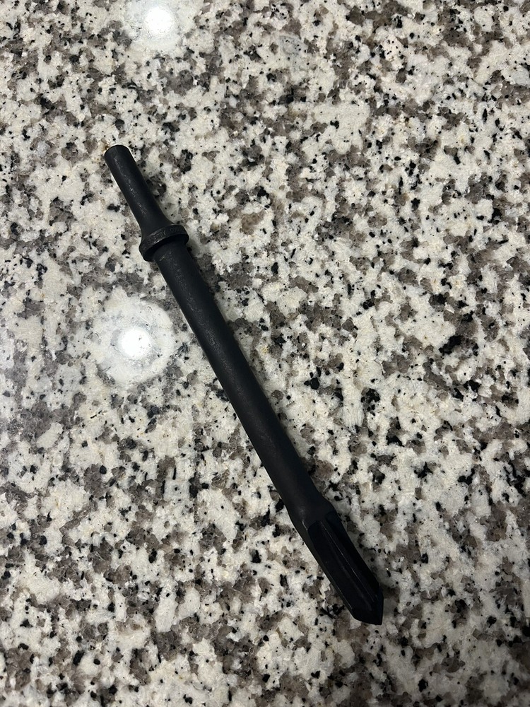 Snap on air hammer muffler cutter bit