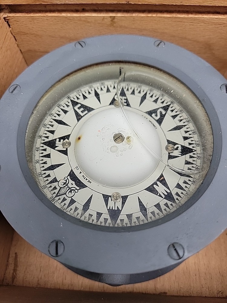 Rare Vintage Ritchie Boston Liquid Filled Cased Ship Compass