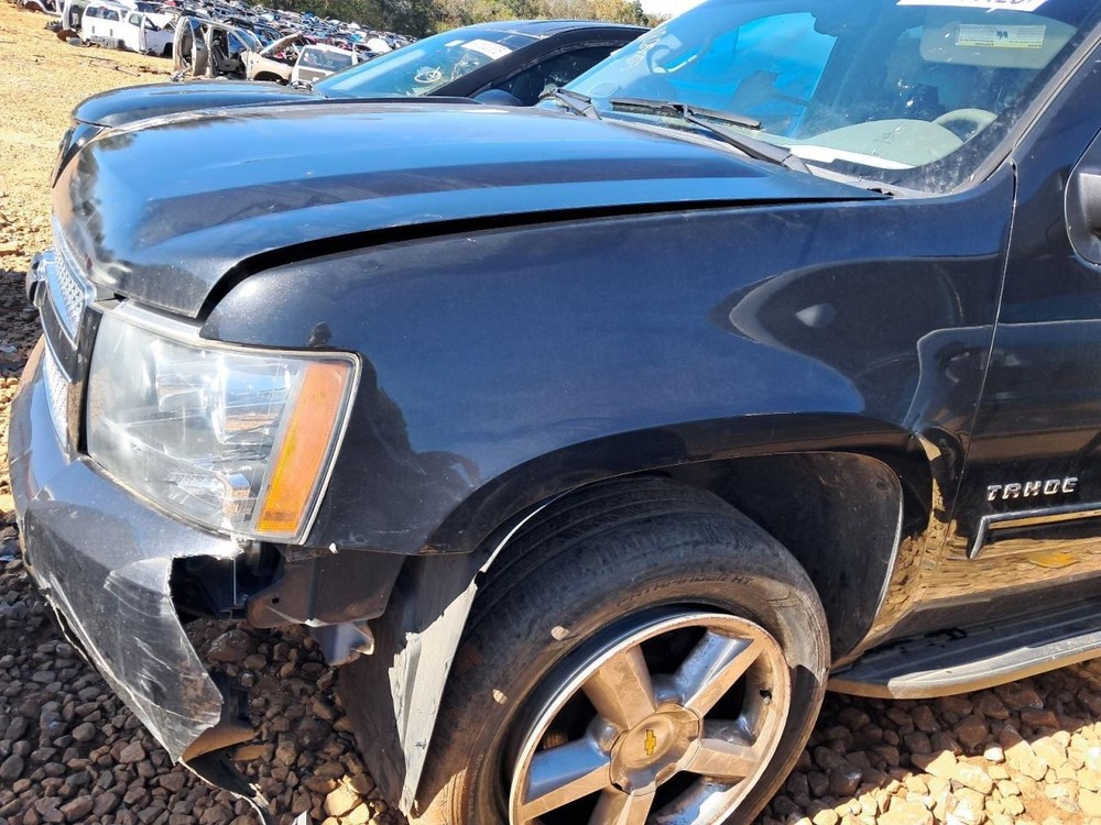 Fuse Box Engine Fits 10-14 ESCALADE 4835713