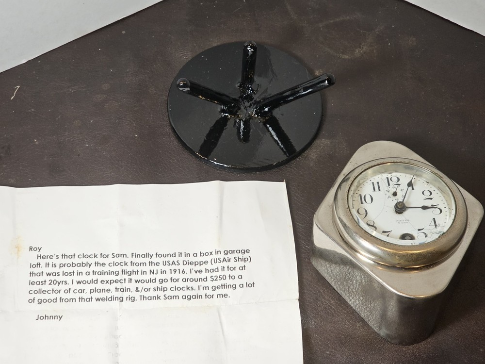 New Haven Clock, Dieppe, 8 Day Wind Up Dash Chrome Clock (Auto Dash) with Stand