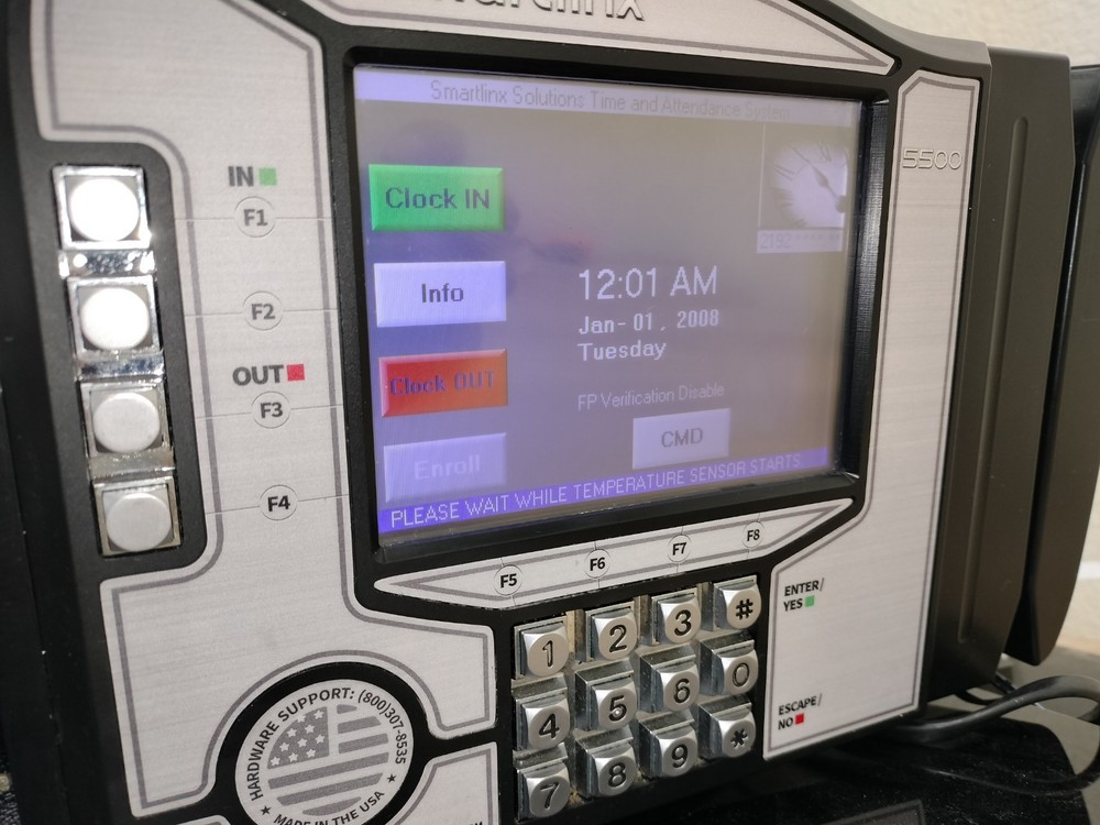 SmartLinx PL-5522SP Calculating Time Clock